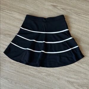 Club Monaco Black Skirt with White Stripes size 00